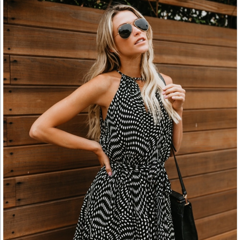 NWOT Vici Bobbi midi dress